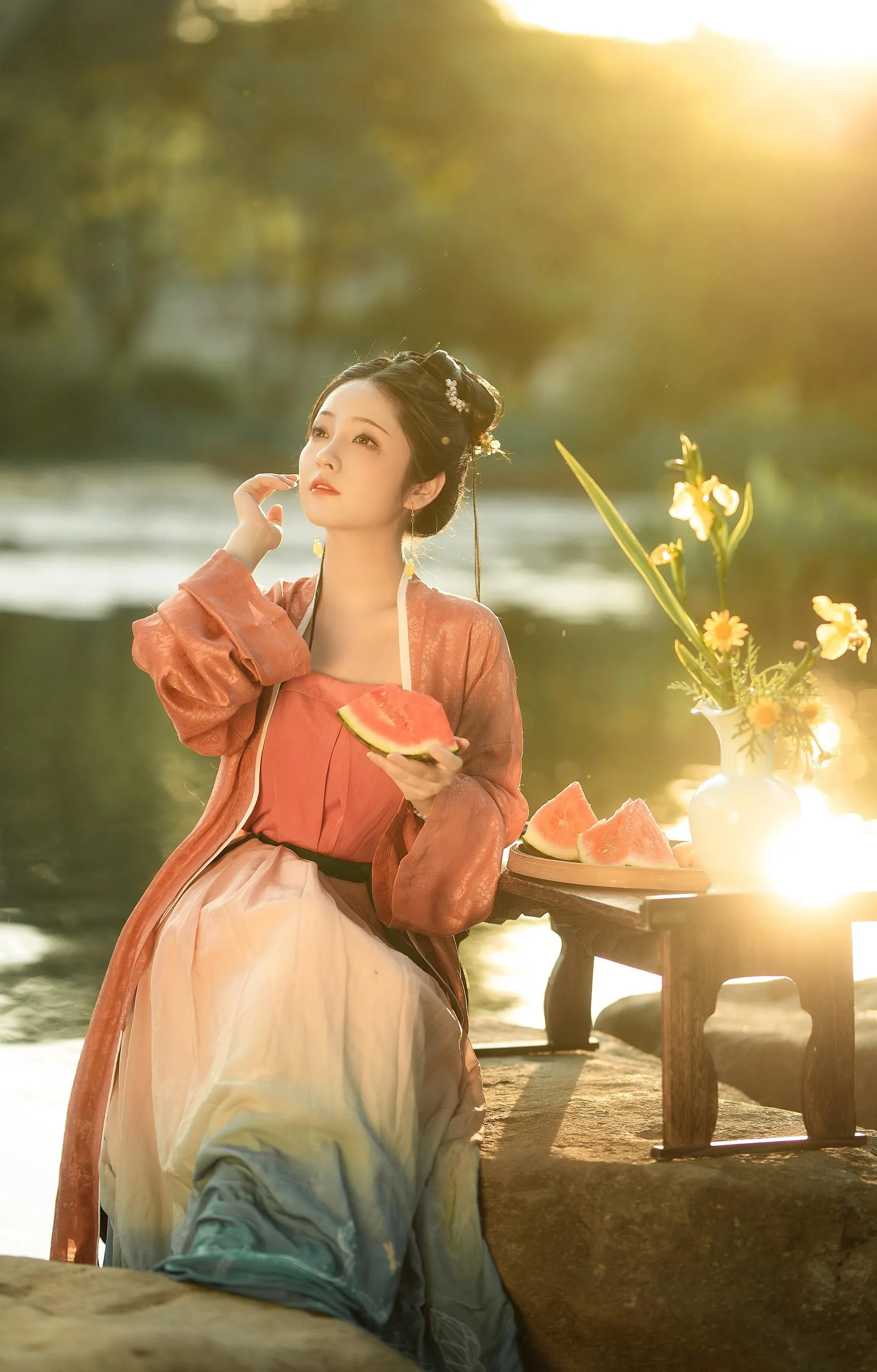 [艺图语] 2022.06.24 凉夏 小温暖想要个大太阳 [23P]插图7